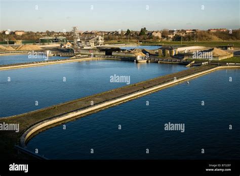 Thames Water Treatment High Resolution Stock Photography and Images - Alamy