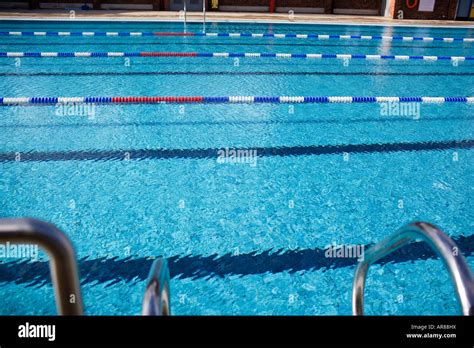 London Fields Lido Stock Photo - Alamy