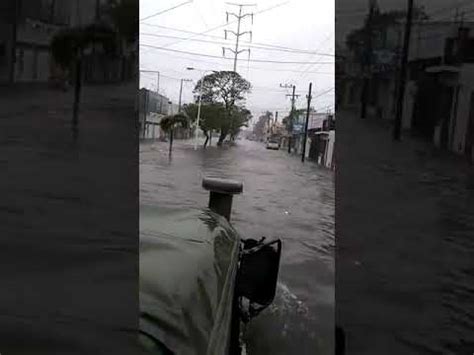 Inundaciones En Ciudad Del Carmen Camp Por Tormenta Tropical