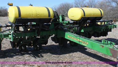 1999 John Deere 1760 Conservation 12 Row Flex Planter In Oxford Ks Item E8423 Sold Purple Wave