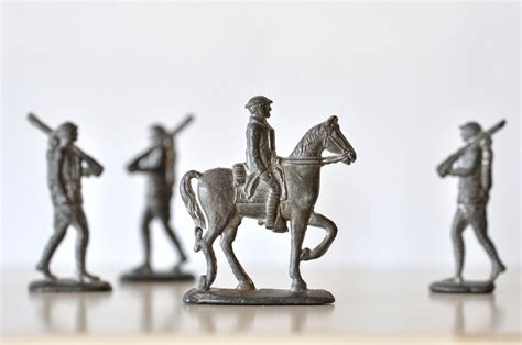 Wwi Lead Toy Soldiers Tanks And Ship Instant Collection Of 8