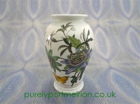 Portmeirion Pottery Botanic Garden Canton Vase Size 2 Passion Flower