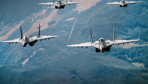 Словаччина передала Україні чотири винищувачі МіГ-29