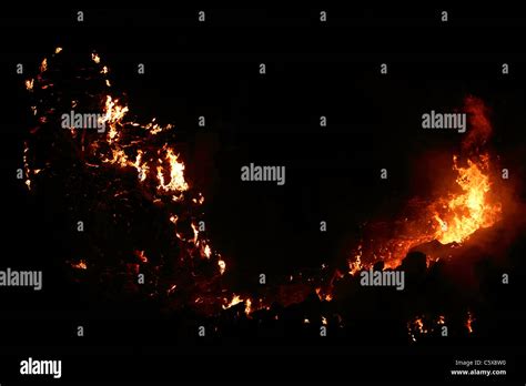 Coal mine fires in Jharia, Jharkhand, India Stock Photo - Alamy