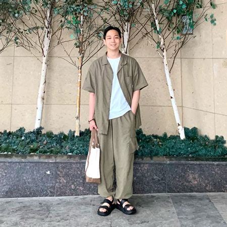 Ootd Gaya Casual Cowok Yang Kekinian Dan Lagi Hits Blog Unik