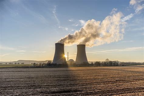 Strahlendes Comeback Rettet Atomkraft Das Klima Sfd Sk