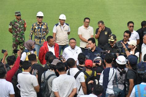 Menpora Amali Bersama Ketum PSSI Tinjau Stadion Kapten I Wayan Dipta