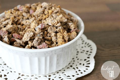 Pumpkin Spice Granola - Tastefully Eclectic