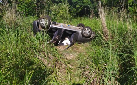 Acidente Deixa Motorista Morto E Cinco Feridos Na Go Em Caldas