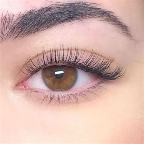 Achieving Super Natural Lash Set With Half Lash Extensions