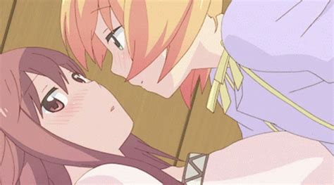 Anime Hug Kissing Anime Hug Kissing Hug Descubre Comparte Gifs My Hot