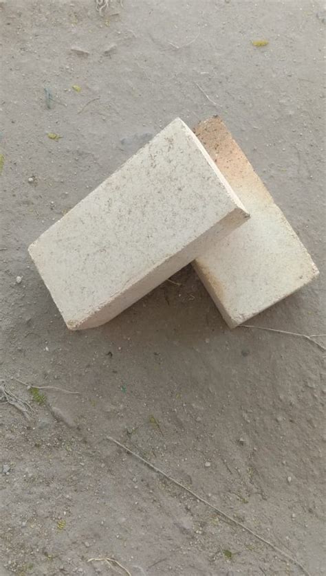 Rectangular High Alumina Refractory Fire Bricks Thickness Mm At