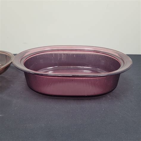 CORNING WARE VISIONS CRANBERRY V 34 B RIBBED ROASTER CASSeROLE PAN 4QT