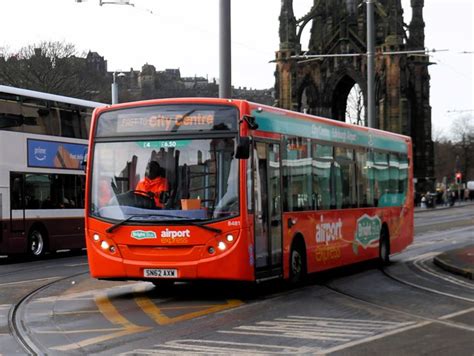 Mcgill S Eastern Scottish Bright Bus Tours Ad E D Alexander Dennis