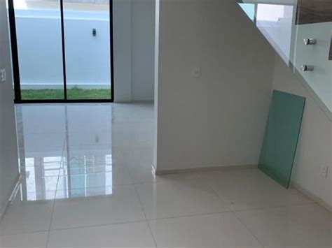 Venta Casa En Altamira Zapopan Zapopan Jalisco Cv Icasas Mx