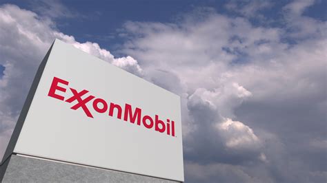 Is Exxon Mobil Corp Xom A Good Buy In The Oil And Gas Integrated