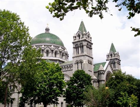 Famous Religious Buildings Walking Tour In Saint Louis Self Guided
