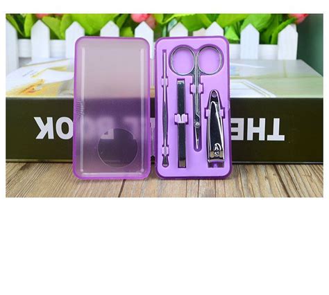 2020 Mini Plastic Box Set Of 4 Nail Clipper Metal Nail Clippers Kit