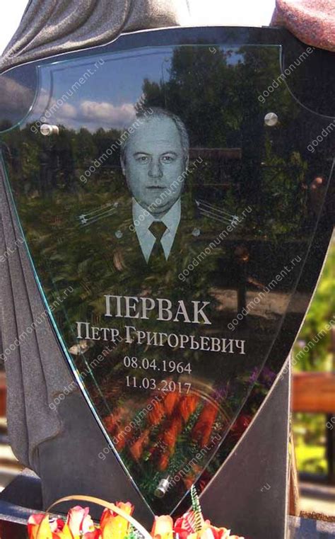 Цветное фото на памятник на стекле