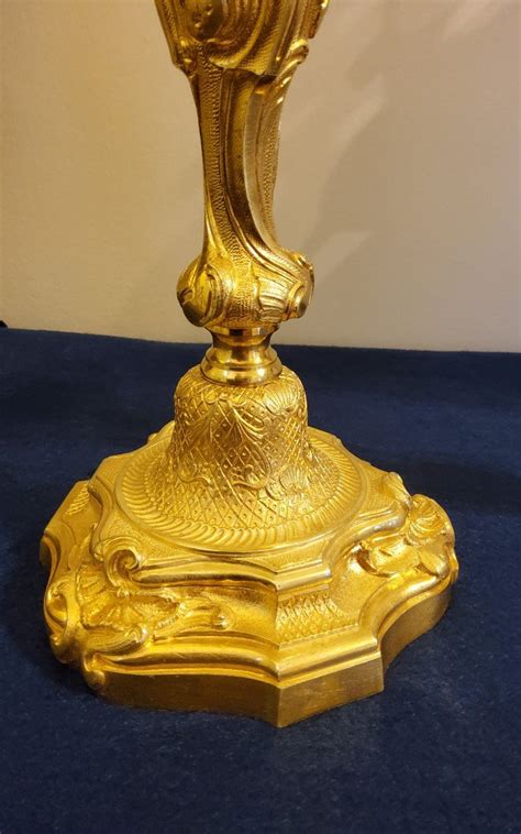 Proantic Paire De Bougeoirs En Bronzes Dor S Style Louis Xv Rocaille