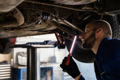 Conseils pour maîtriser les entretiens réguliers de la voiture