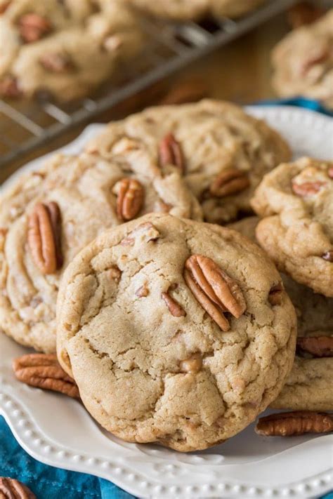 Soft And Chewy Butter Pecan Cookies Sugar Spun Run