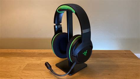 Razer Kaira Pro Wireless Headset K Design Co