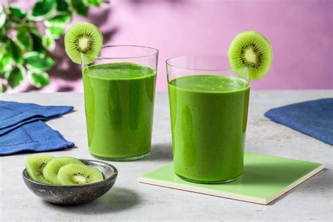 Green Smoothie Kiwi Banane Pinards Recette Hellofresh