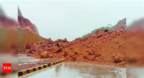 Third Landslide Along Nh66 In Pernem In Past Three Days Goa News