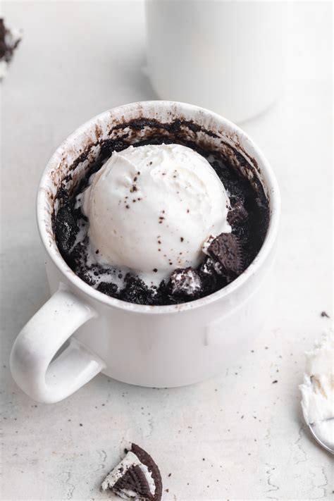 3 Ingredient Oreo Mug Cake