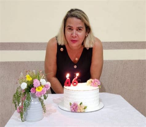 Coluna Diva Elizangela Lima mãe avó professora e empreendedora