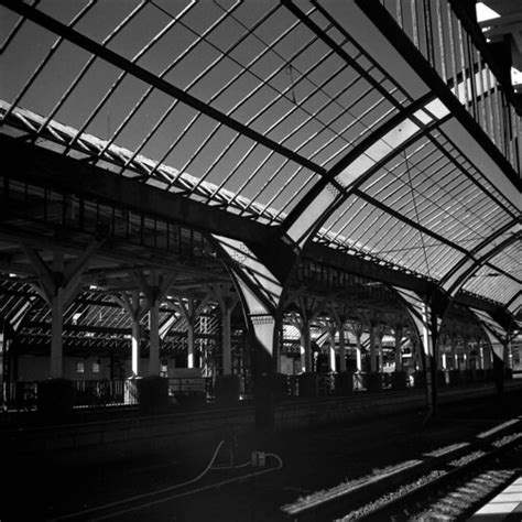 Gro Er Bahnhof Leere Gleise Ir Ilford Sfx Rolleicord B Flickr