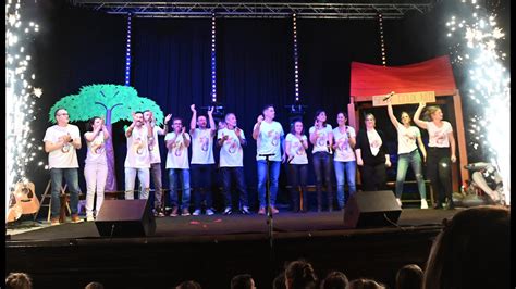 Rock n Love le show musical des parents pour l école de Saint Denis