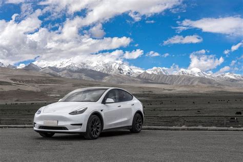 太捲啦！特斯拉中國全系降價 Model 3僅需台幣104萬 國際車訊 發燒車訊