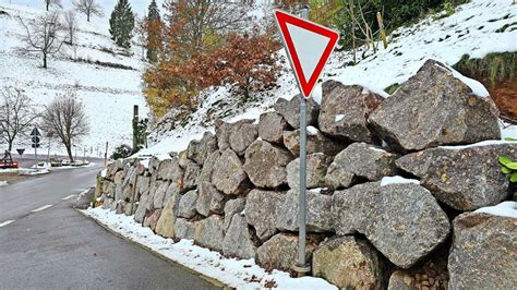 Gemeinderat Zell Hitzige Diskussion über Stützmauer Zell im