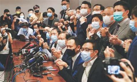 Hks Anti Beijing Legislators To Resign En Masse World Dawncom