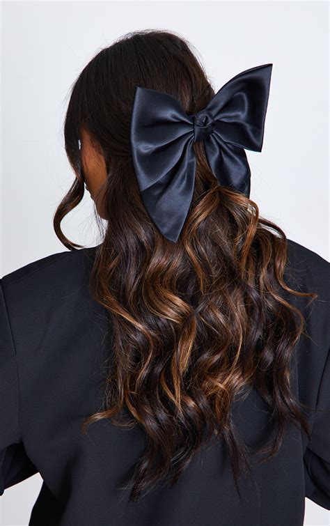 Black Satin Oversized Bow Hair Clip | Accessories | PrettyLittleThing CA