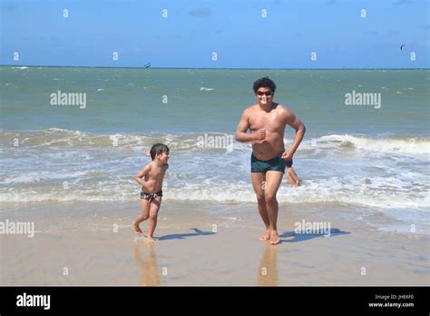 Fortaleza Praia Do Futuro Hi Res Stock Photography And Images Alamy