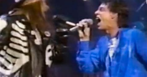 Flashback Axl Rose Joins The Rolling Stones For Salt Of The Earth Rolling Stone