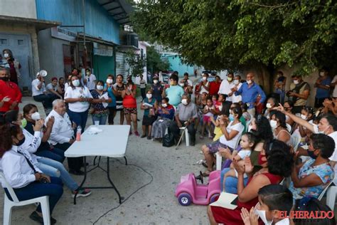 El Heraldo De Poza Rica Con El Pulpo Remes Poza Rica Se Pinta De Guinda