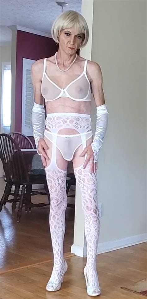 Bobbie In White Lingerie Pics Xhamster