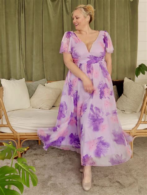 Mandy Coffey | Floating into the room like a lavender daydream 💜 This