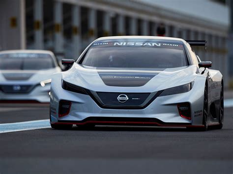 All-New Nissan LEAF NISMO RC is What an Electric Race Car Should Look ...