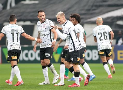 Corinthians Pagar Mais De R Milh Es A Quarteto Estrelado