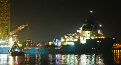 Smit Hudson And Maersk Lifter Nieuwe Waterweg Thv Maasslui Flickr