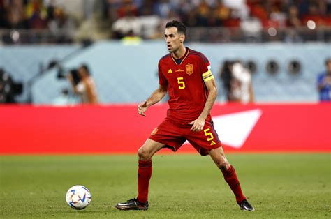 Spain S Sergio Busquets Hangs Up International Football Cleats Daily