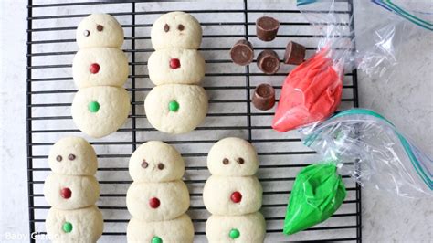 Snowman Cookies – Baby Gizmo