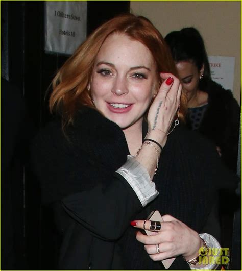 Lindsay Lohan Shows Off Her Pole Dancing Skills In New Interview Video