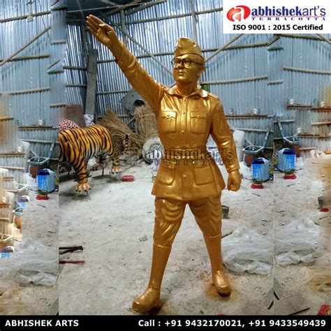 Fiber Golden Netaji Subhas Chandra Bose Statue, Size: 6 Feet, Indoor ...