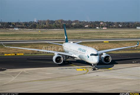 Cathay Pacific Airbus A B Lre By Tolga Ka D Sseldorf Germany